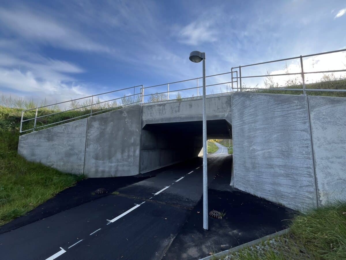 Stålrækværk og master ved stisystemer i Silkeborg